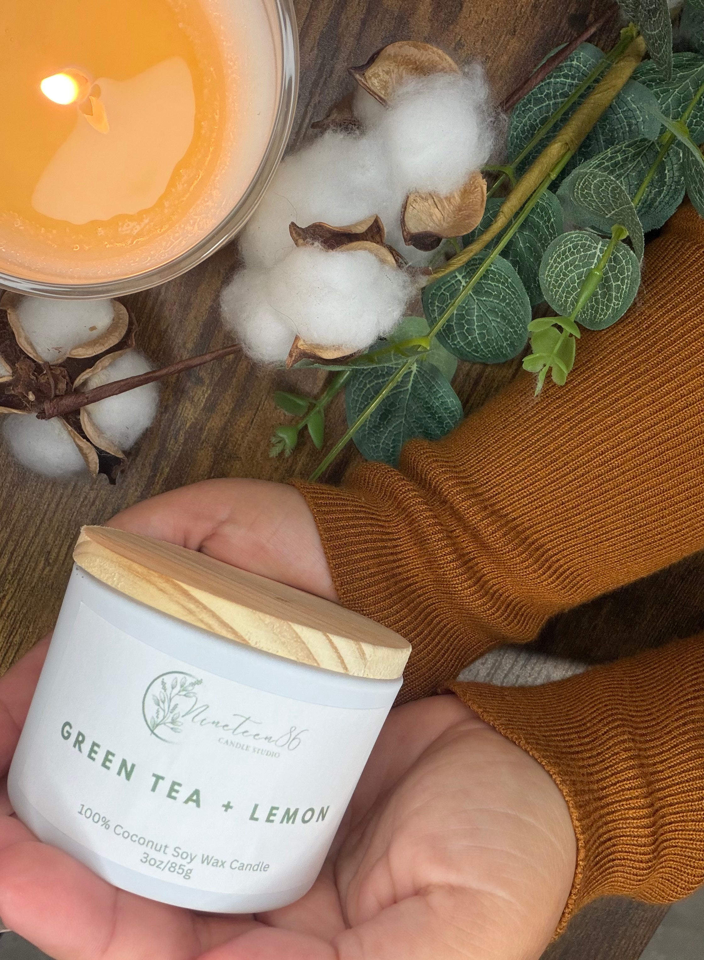 Green Tea and Lemon| Vela Aromática | 3oz