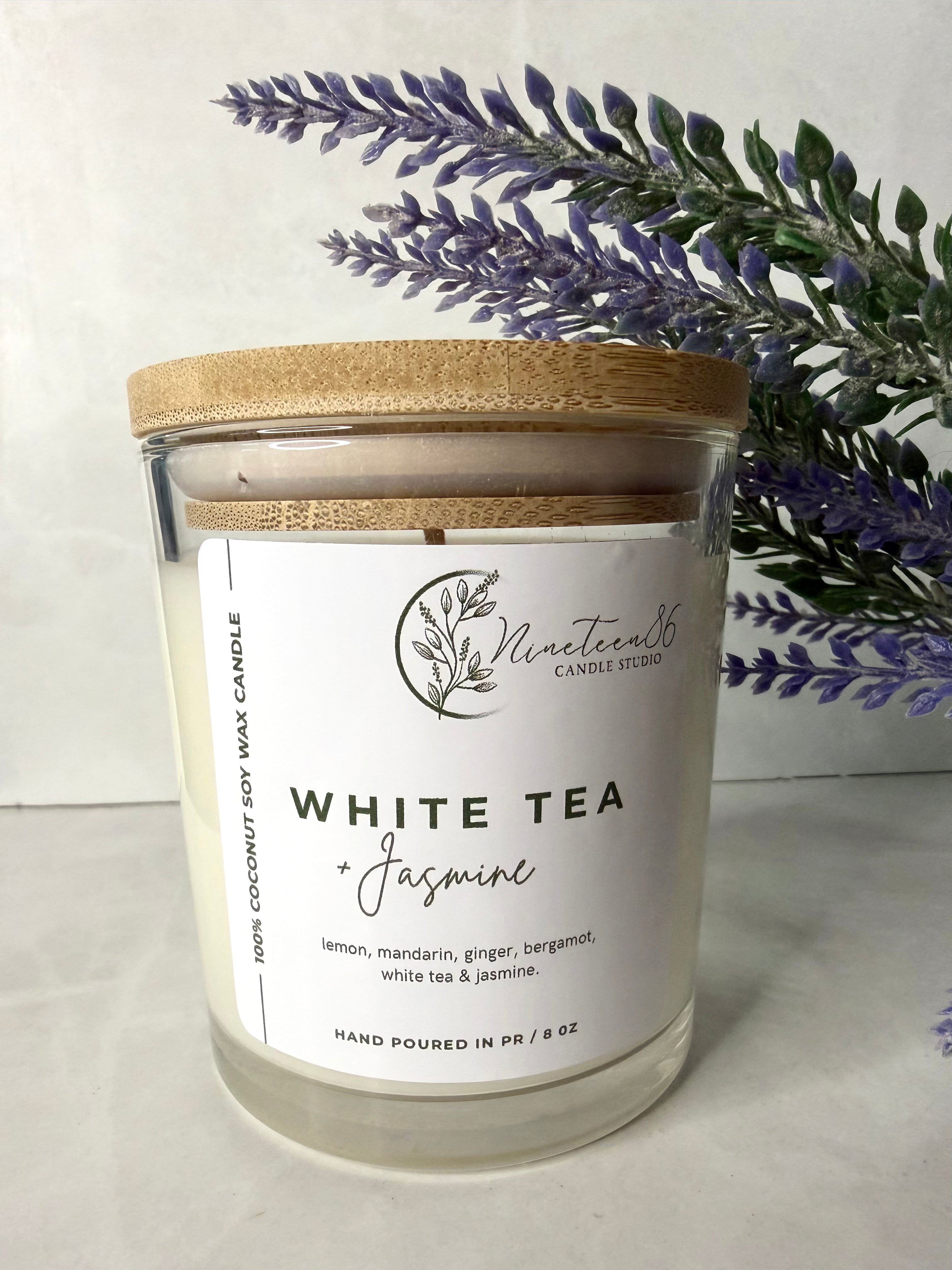 White Tea and Jasmine | Vela Aromática | 8oz